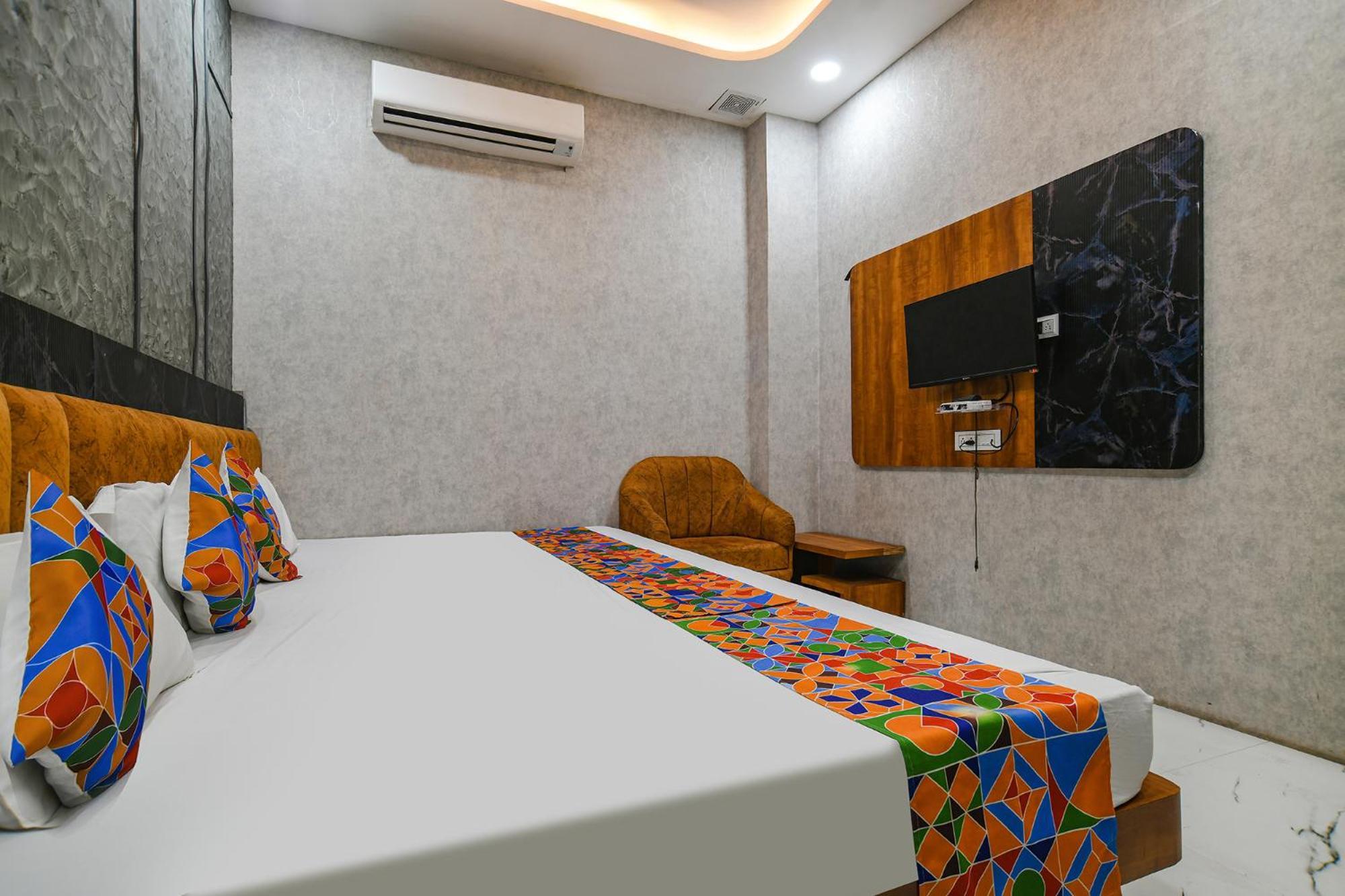 Fabexpress Orbit Hotel Ujjain Ngoại thất bức ảnh