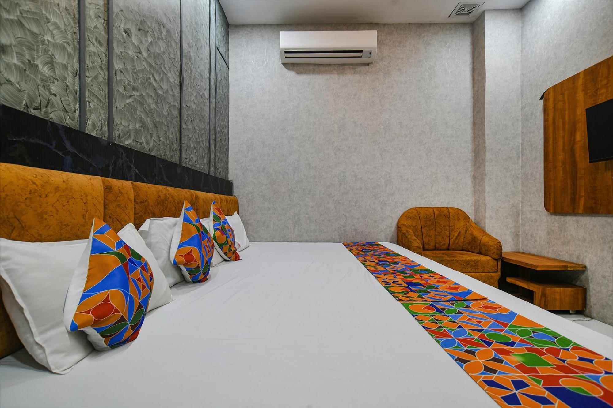 Fabexpress Orbit Hotel Ujjain Ngoại thất bức ảnh
