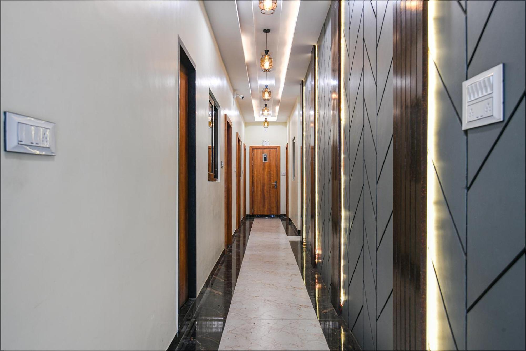 Fabexpress Orbit Hotel Ujjain Ngoại thất bức ảnh